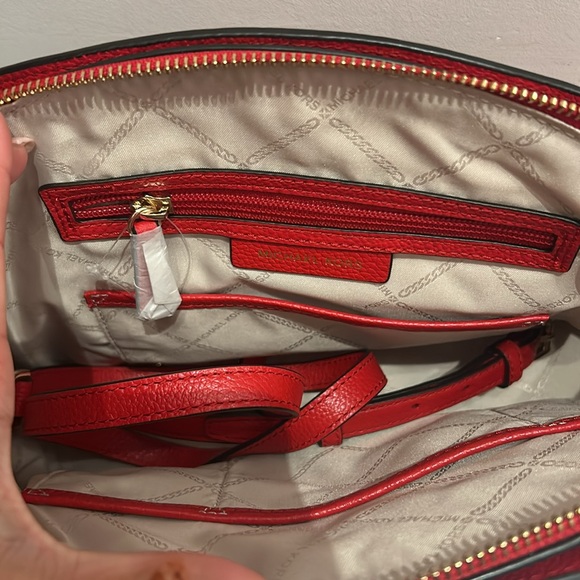 Red MK small tote - Picture 2 of 5